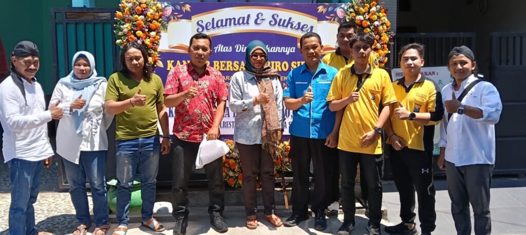 Peresmian kantor bersama media biro Sidoarjo Sabtu (7/9/24)(Foto: Dian/ Etara.id).