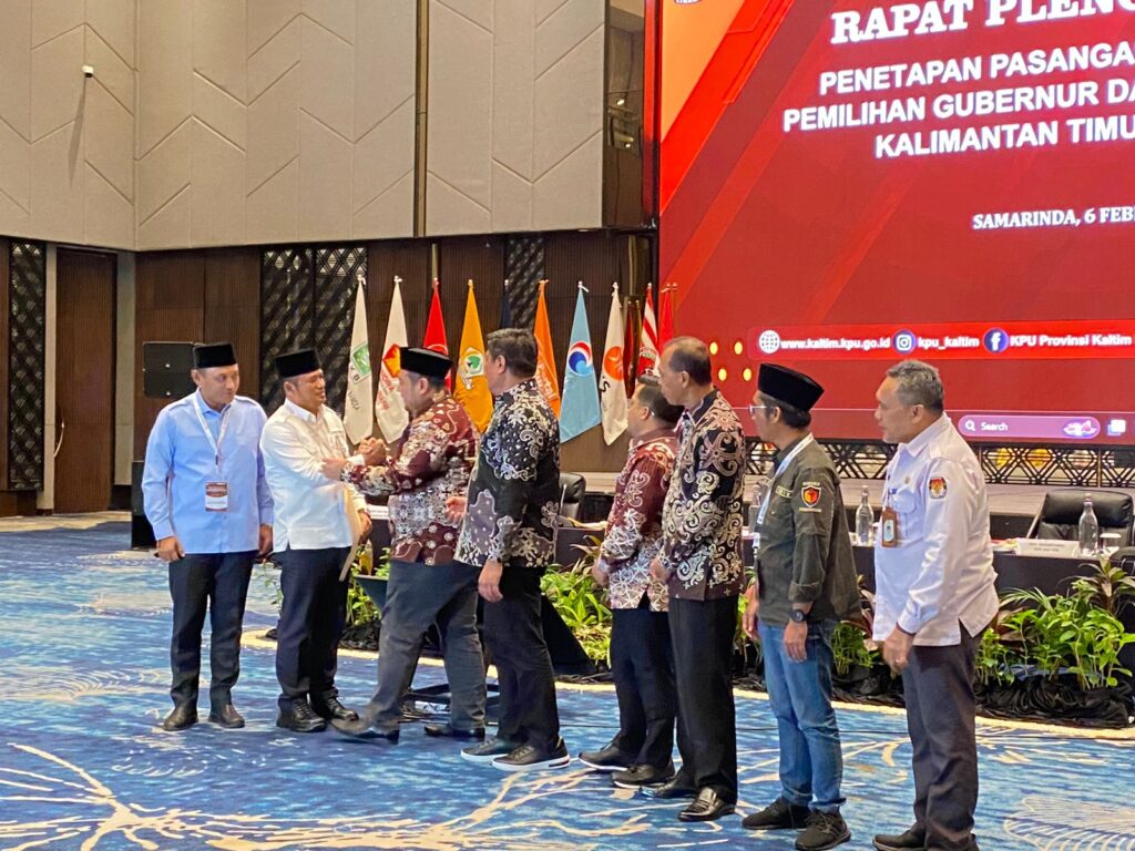 KPU Kaltim Resmi Tetapkan Rudy Mas’ud-Seno Aji sebagai Gubernur dan Wakil Gubernur Terpilih