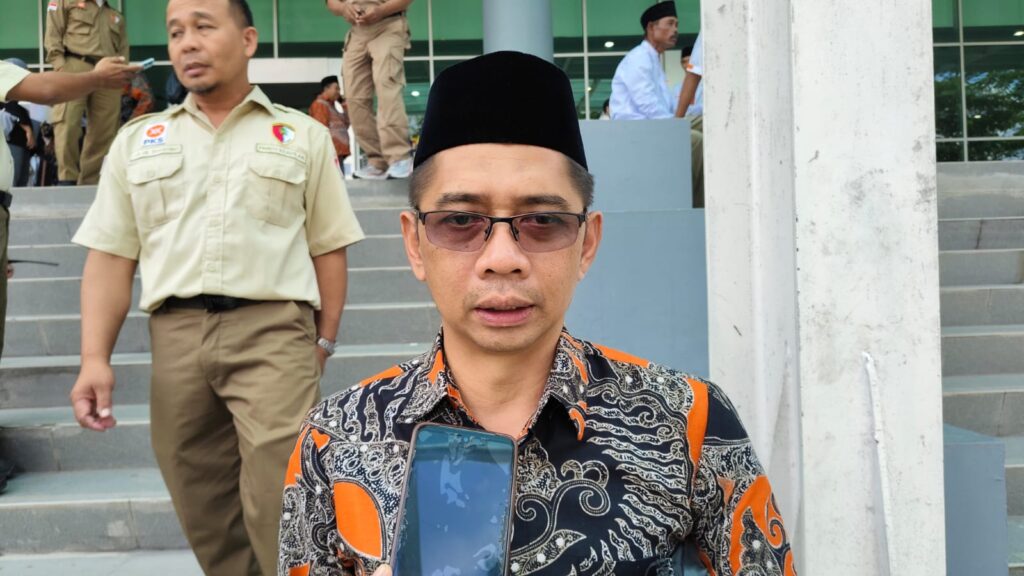 Ketua Fraksi PKS DPRD Kaltim Firnadi Ikhsan