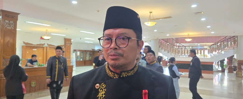 Mahyudin: Kutai Timur Terus Maju, Tapi Perlu Perhatian pada Infrastruktur dan Kebersihan Mahyudin mantan Wakil Ketua DPD RI,