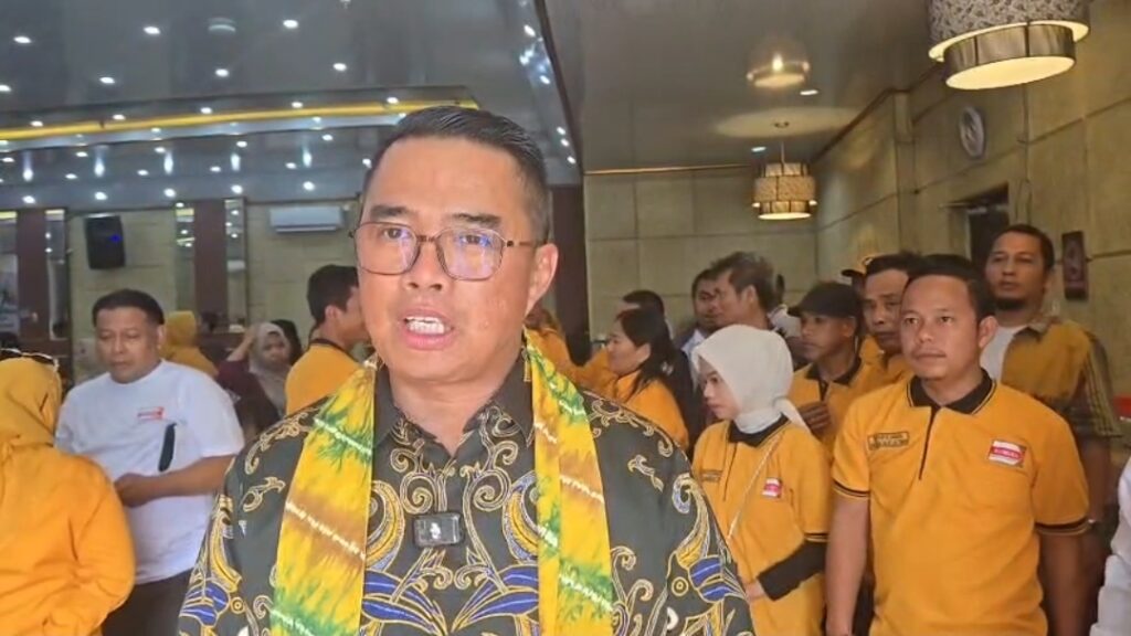 Mahyunadi Tekankan Peran Partai dalam Pembangunan Daerah Mahyunadi, Wakil Bupati Kutim