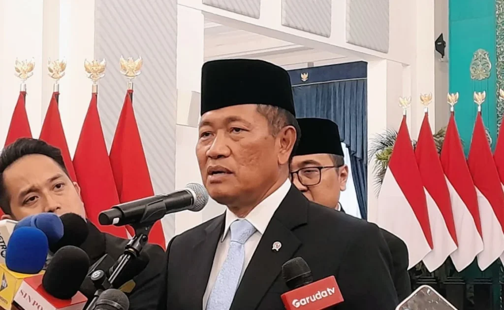 URI Gandeng Kemendikti dan Kemendikdasmen Gubernur URI Donny Ermawan Taufanto memberikan keterangan pers di Istana Kepresidenan, Jakarta, Rabu (22/7/2026).